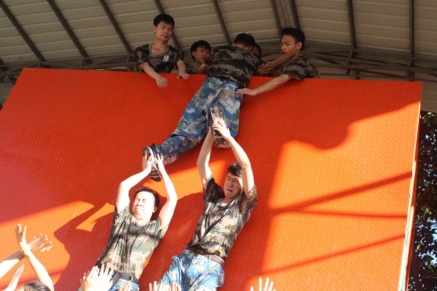 2020'东莞澳中电子“蓄势待发·迎接未来”校招生专题培训